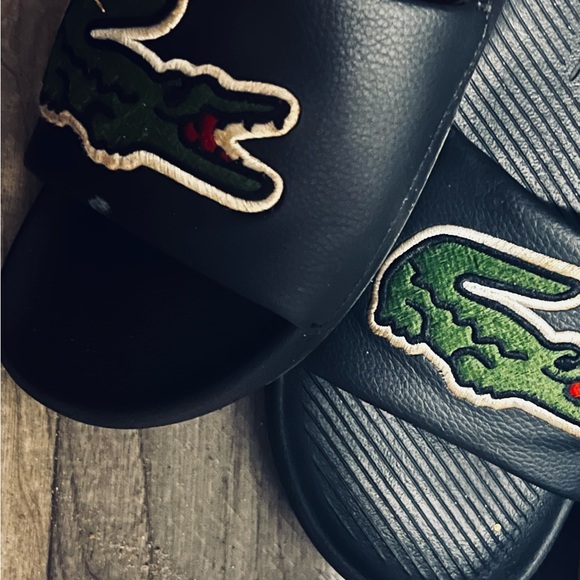 Lacoste slides 11 men’s or women’s ! Very comfy - Picture 3 of 7